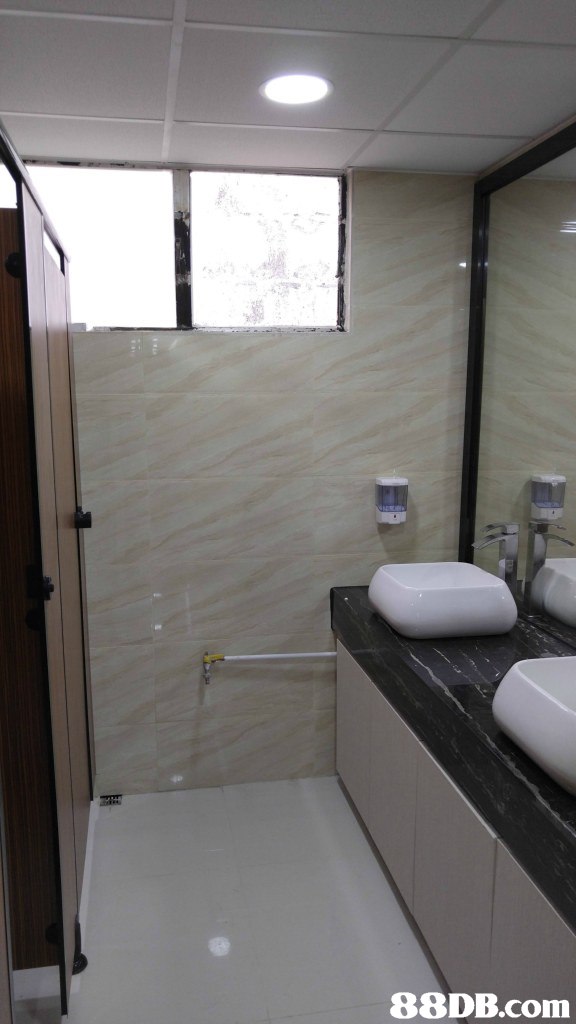 property,room,home,bathroom,area