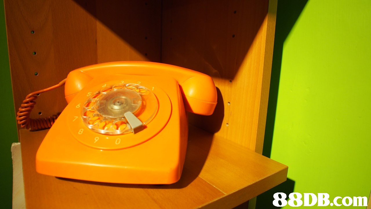 8,yellow,orange,technology,lighting,